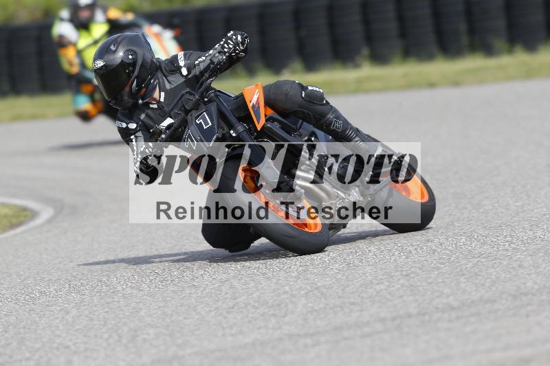 /Archiv-2025/07 19.04.2025 Speer Racing ADR/Gruppe gelb/71